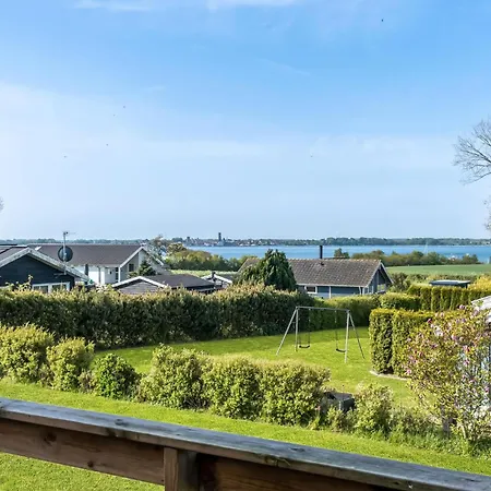 Pet Friendly In With Wifi * Bogø By